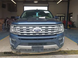 2018 Ford Expedition Limited with VIN 1FMJU1KT6JEA13227, listed as a IAAI auction lot 41830144 with 115,787 mi miles. Bid and sale history available at carsss.com. Image 12.