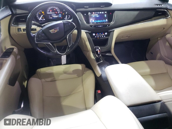 2019 Cadillac XT5 FWD with VIN 1GYKNARS1KZ231504, listed as a Copart auction lot 51952355 with 54,243 mi miles and Salvage title. Bid and sale history available at DreamBid. Image 8.
