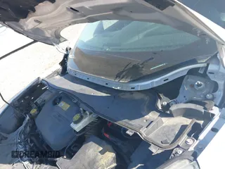 2016 Ford Escape Titanium with VIN 1FMCU9JX2GUA50916, listed as a IAAI auction lot 42118711 with 121,405 mi miles. Bid and sale history available at carsss.com. Image 6.