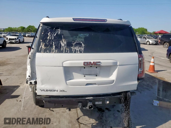 2019 GMC Yukon XL SLT with VIN 1GKS2GKC5KR363643, listed as a Copart auction lot 52749525 with 92,872 mi miles and Salvage title. Bid and sale history available at DreamBid. Image 6.