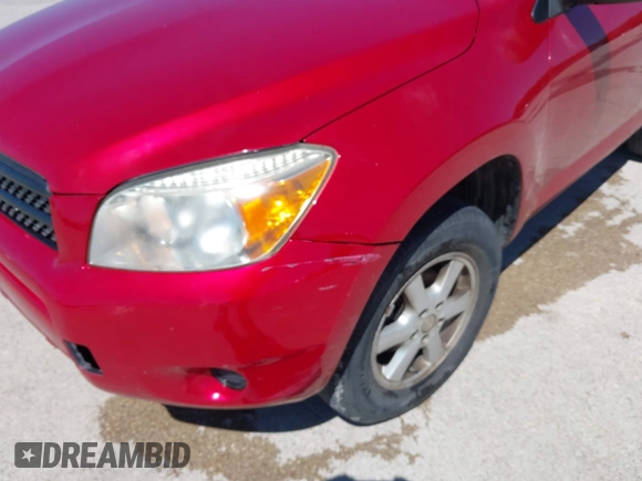 2006 Toyota RAV4 with VIN JTMZD33V966011749, listed as a IAAI auction lot 42005018 with 117,071 mi miles. Bid and sale history available at carsss.com. Image 15.