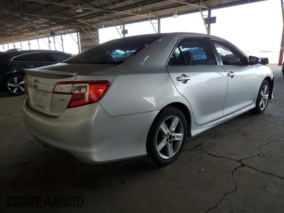 2014 Toyota Camry L with VIN 4T1BF1FK2EU748637, listed as a Copart auction lot 51493505 with 179,529 mi miles and Salvage Title. Bid and sale history available at DreamBid. Image 3.
