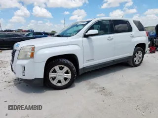 2015 GMC Terrain SLE z VIN 2GKALMEK5F6307729, wystawiony jako Copart lot #64831225 z przebiegiem 135 118 mil mil oraz Czysty tytuł • Clean title. Historia ofert i sprzedaży dostępna na DreamBid. Obrazek 1.