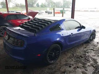 2013 Ford Mustang V6 with VIN 1ZVBP8AM2D5262273, listed as a IAAI auction lot 42411691 with 163,552 mi miles and . Bid and sale history available at DreamBid. Image 4.