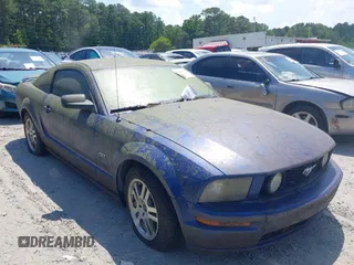 2005 Ford Mustang GT Deluxe with VIN 1ZVHT82HX55142343, listed as a IAAI auction lot 42814776 with 165,867 mi miles and . Bid and sale history available at DreamBid. Image 1.