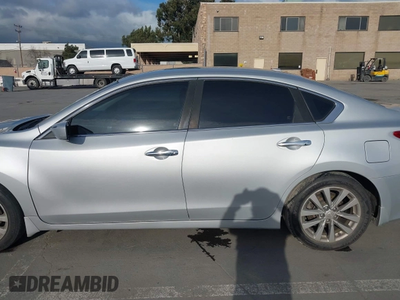 2017 Nissan Altima SV with VIN 1N4AL3AP9HC262530, listed as a IAAI auction lot 41714450 with 151,910 mi miles and . Bid and sale history available at DreamBid. Image 15.