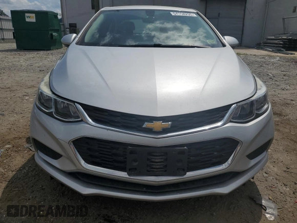 2018 Chevrolet Cruze LS with VIN 1G1BC5SM9J7214287, listed as a Copart auction lot 54958255 with 32,709 mi miles and Salvage Title. Bid and sale history available at DreamBid. Image 5.