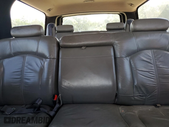 2002 Chevrolet Suburban LS с VIN 3GNEC16Z02G326802, выставлен на аукционе Copart как лот 56703835 с пробегом 139 480 миль миль и Списание • Salvage title. История ставок и продаж доступна на DreamBid. Изображение 10.