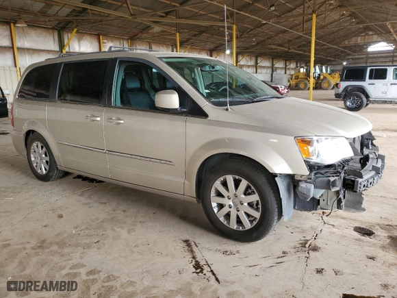 2015 Chrysler Town & Country Touring with VIN 2C4RC1BG0FR602510, listed as a Copart auction lot 47824515 with 152,411 mi miles and Salvage Title. Bid and sale history available at carsss.com. Image 4.