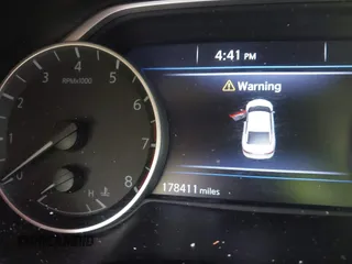 2019 Nissan Maxima SV with VIN 1N4AA6AV4KC376688, listed as a IAAI auction lot 42567641 with 178,411 mi miles and . Bid and sale history available at DreamBid. Image 15.