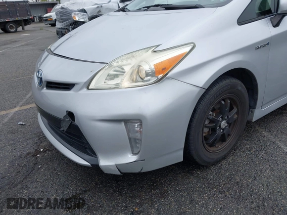 2013 Toyota Prius One with VIN JTDKN3DU4D5670233, listed as a IAAI auction lot 42065164 with 193,103 mi miles and . Bid and sale history available at DreamBid. Image 18.