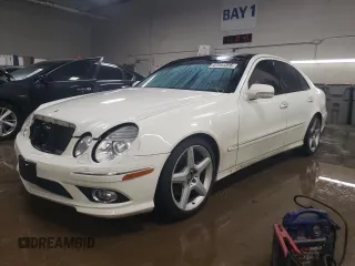 2009 Mercedes-Benz E-Class Luxury 3.5L with VIN WDBUF56X39B421390, listed as a Copart auction lot 47384395 with 125,642 mi miles and Salvage Title. Bid and sale history available at carsss.com. Image 1.
