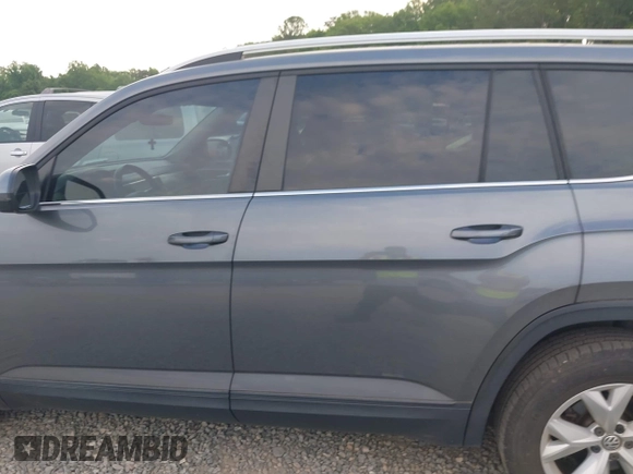 2018 Volkswagen Atlas SE с VIN 1V2DR2CA6JC535940, выставлен на аукционе IAAI как лот 42160564 с пробегом 101 140 миль миль и . История ставок и продаж доступна на DreamBid. Изображение 14.