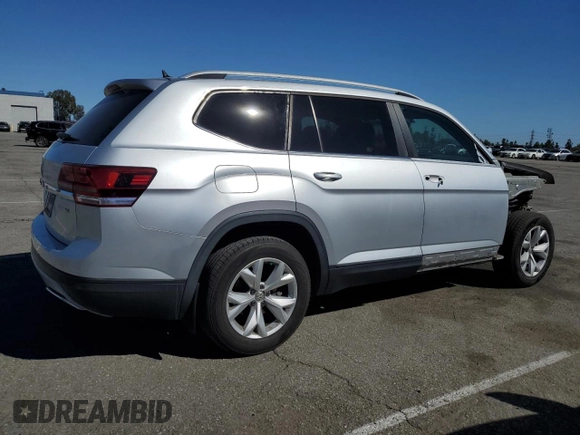 2018 Volkswagen Atlas SE with VIN 1V2DR2CA8JC546213, listed as a Copart auction lot 50078235 with 85,815 mi miles and Salvage title. Bid and sale history available at DreamBid. Image 3.