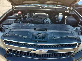 2014 Chevrolet Tahoe LTZ with VIN 1GNSKCE09ER116627, listed as a Copart auction lot 64214685 with 240,970 mi miles and Clean title. Bid and sale history available at DreamBid. Image 12.
