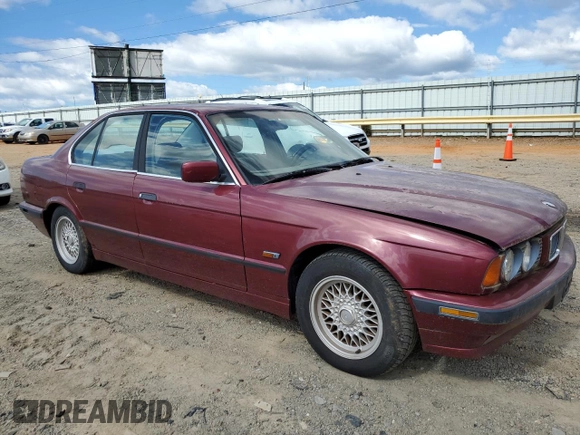1995 BMW 5 Series 525i z VIN WBAHD632XSGK86387, wystawiony jako Copart lot #58245795 z przebiegiem 168 925 mil mil oraz Czysty tytuł • Clean title. Historia ofert i sprzedaży dostępna na DreamBid. Obrazek 4.