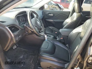 2019 Jeep Cherokee Altitude с VIN 1C4PJMLB7KD478458, выставлен на аукционе Copart как лот 55957485 с пробегом 82 699 миль миль и Чистый • Clean title. История ставок и продаж доступна на DreamBid. Изображение 7.