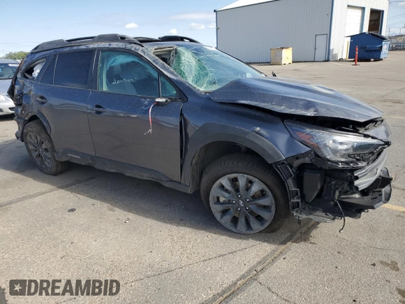 2025 Subaru Outback Onyx z VIN 4S4BTALC9S3127158, wystawiony jako Copart lot #53955145 z przebiegiem Nie podano mil oraz Szkoda całkowita • Salvage title. Historia ofert i sprzedaży dostępna na DreamBid. Obrazek 4.