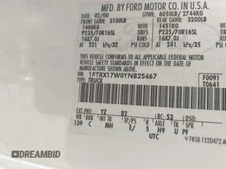 2000 Ford F-150 XL z VIN 1FTRX17W0YNB25467, wystawiony jako IAAI lot #42474329 z przebiegiem Nie podano mil oraz . Historia ofert i sprzedaży dostępna na DreamBid. Obrazek 9.