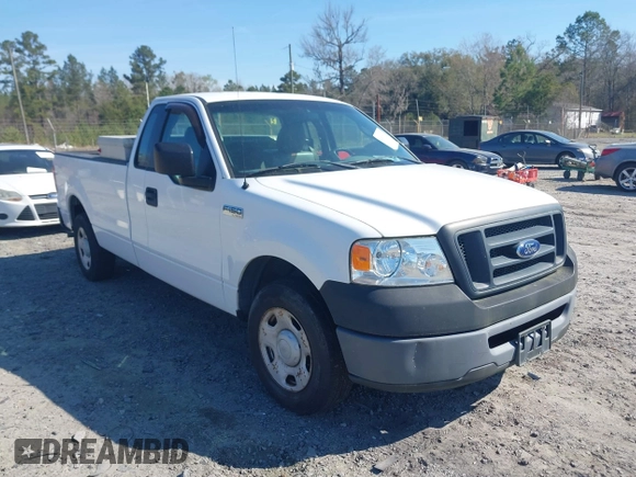 2007 Ford F-150 XL with VIN 1FTRF12W47NA73267, listed as a IAAI auction lot 41835670 with 181,363 mi miles. Bid and sale history available at carsss.com. Image 1.