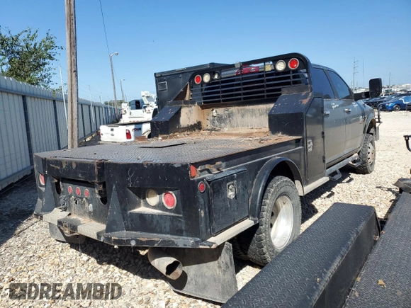 2014 Ram 3500 Laramie with VIN 3C63RRJL4EG306435, listed as a Copart auction lot 71604784 with 268,225 mi miles and Clean Title. Bid and sale history available at carsss.com. Image 3.