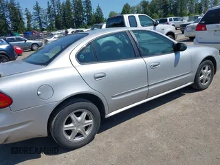 2004 Oldsmobile Alero GL1 z VIN 1G3NL52F84C227601, wystawiony jako IAAI lot #42388215 z przebiegiem 241 229 mil mil oraz . Historia ofert i sprzedaży dostępna na DreamBid. Obrazek 4.