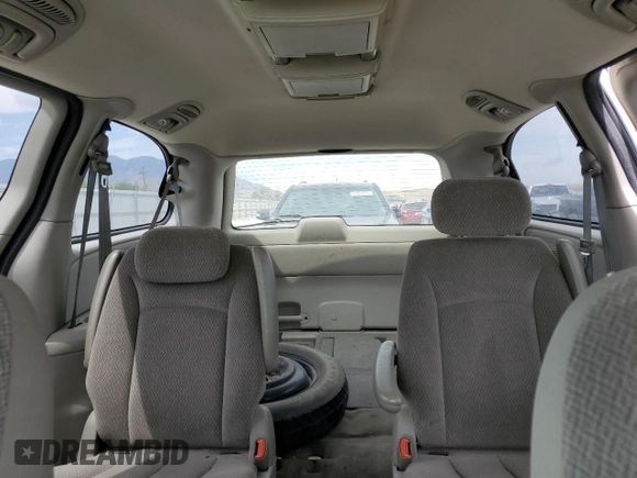 2005 Dodge Caravan SXT с VIN 2D4GP44L75R135675, выставлен на аукционе Copart как лот 62874665 с пробегом 194 340 миль миль и Списание • Salvage title. История ставок и продаж доступна на DreamBid. Изображение 10.