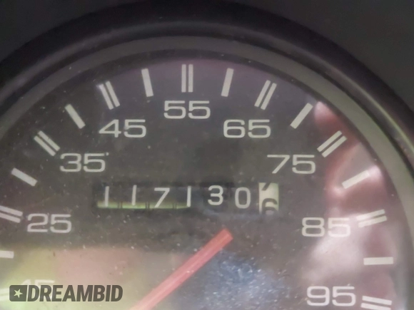 1991 Isuzu Trooper z VIN JACCH58R6M8905869, wystawiony jako IAAI lot #42394651 z przebiegiem 117 130 mil mil oraz . Historia ofert i sprzedaży dostępna na DreamBid. Obrazek 15.