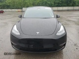 2024 Tesla Model Y с VIN 7SAYGDED9RF195941, выставлен на аукционе Copart как лот 58372205 с пробегом 12 289 миль миль и Списание • Salvage title. История ставок и продаж доступна на DreamBid. Изображение 5.