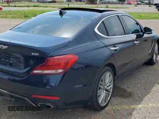 2020 Genesis G70 2.0T z VIN KMTG34LA5LU053373, wystawiony jako Copart lot #61485275 z przebiegiem 59 966 mil mil oraz Szkoda całkowita • Salvage title. Historia ofert i sprzedaży dostępna na DreamBid. Obrazek 4.