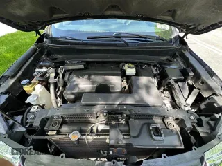 2017 Nissan Pathfinder SL with VIN 5N1DR2MM0HC640568, listed as a Copart auction lot 55538655 with 115,815 mi miles and Clean Title. Bid and sale history available at carsss.com. Image 7.