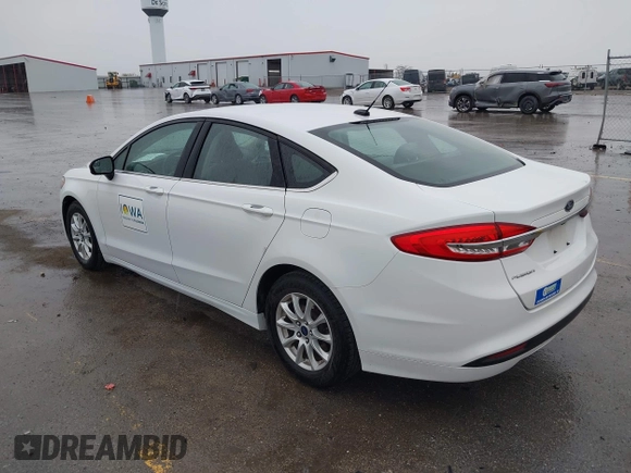2017 Ford Fusion S with VIN 3FA6P0G72HR337120, listed as a IAAI auction lot 42173384 with 133,320 mi miles and . Bid and sale history available at DreamBid. Image 3.