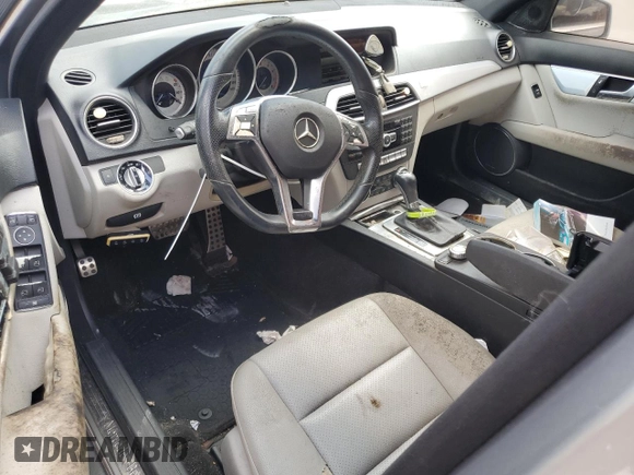 2014 Mercedes-Benz C 250 Sport with VIN WDDGF4HB5EA959413, listed as a Copart auction lot 54535425 with 128,926 mi miles and Clean Title. Bid and sale history available at DreamBid. Image 8.