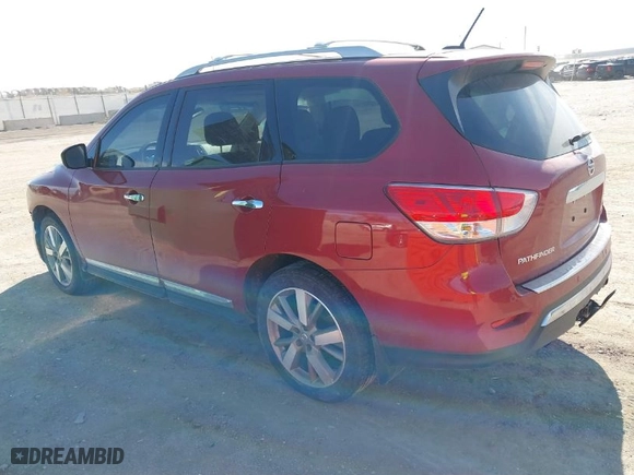 2015 Nissan Pathfinder Platinum with VIN 5N1AR2MM9FC693611, listed as a IAAI auction lot 41651847 with 84,340 mi miles. Bid and sale history available at carsss.com. Image 3.