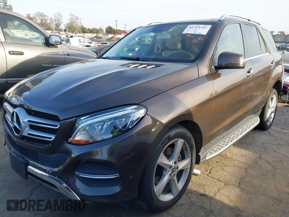 2017 Mercedes-Benz GLE 350 z VIN 4JGDA5JB4HA927130, wystawiony jako IAAI lot #41725595 z przebiegiem 94 968 mil mil oraz . Historia ofert i sprzedaży dostępna na DreamBid. Obrazek 19.