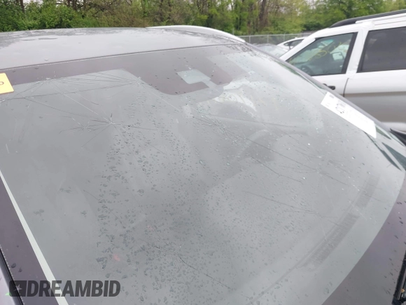 2020 Mitsubishi Outlander SE z VIN JA4AD3A31LJ001086, wystawiony jako IAAI lot #42170611 z przebiegiem 88 367 mil mil oraz . Historia ofert i sprzedaży dostępna na DreamBid. Obrazek 21.
