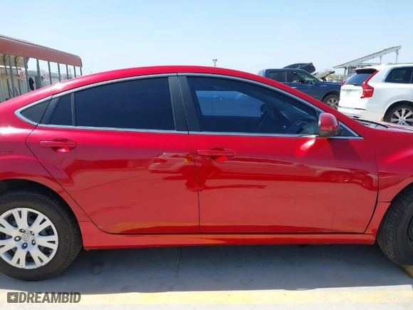 2012 Mazda Mazda6 i Sport with VIN 1YVHZ8BH1C5M33709, listed as a IAAI auction lot 41811495 with 88,479 mi miles. Bid and sale history available at carsss.com. Image 13.