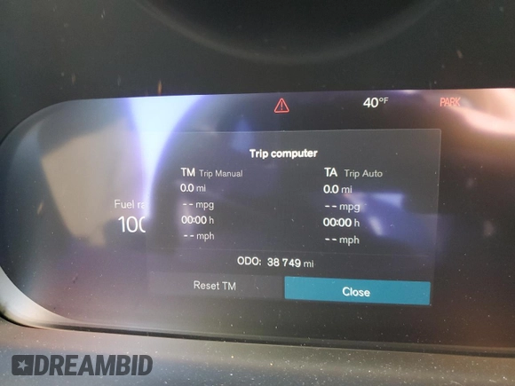 2023 Volvo XC90 Core with VIN YV4L12PV4P1955683, listed as a Copart auction lot 45292395 with 38,749 mi miles and Salvage Title. Bid and sale history available at DreamBid. Image 9.