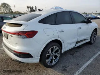 2023 Audi Q4 e-tron Sportback Premium Plus with VIN WA132BFZ4PP079760, listed as a Copart auction lot 43279455 with 9,754 mi miles and Salvage Title. Bid and sale history available at carsss.com. Image 3.