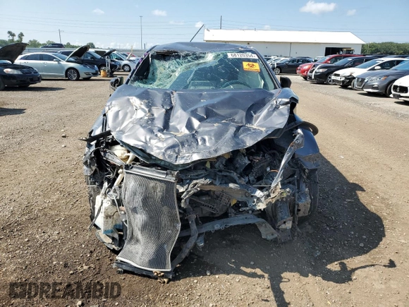 2019 Toyota C-HR XLE with VIN JTNKHMBX7K1035257, listed as a Copart auction lot 68120354 with Not Provided miles and Salvage Title. Bid and sale history available at DreamBid. Image 5.