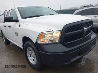 2023 Ram 1500 Tradesman z VIN 1C6RR6FGXPS535265, wystawiony jako IAAI lot #41474268 z przebiegiem 10 989 mil mil oraz . Historia ofert i sprzedaży dostępna na DreamBid. Obrazek 1.