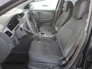 2015 Chevrolet Traverse LS z VIN 1GNKVFKD6FJ262516, wystawiony jako Copart lot #87600205 z przebiegiem 140 577 mil mil oraz Szkoda całkowita • Salvage title. Historia ofert i sprzedaży dostępna na DreamBid. Obrazek 7.