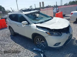 2015 Nissan Rogue SL with VIN 5N1AT2MT1FC755320, listed as a IAAI auction lot 41796523 with 1 mi miles. Bid and sale history available at carsss.com. Image 1.