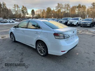 2010 Lexus HS 250h with VIN JTHBB1BAXA2003619, listed as a Copart auction lot 44415555 with 236,576 mi miles and Clean Title. Bid and sale history available at DreamBid. Image 3.
