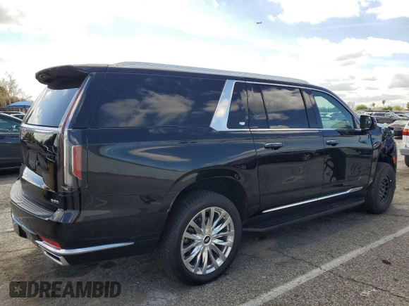 2022 Cadillac Escalade z VIN 1GYS3KKL1NR278826, wystawiony jako Copart lot #45399494 z przebiegiem 62 268 mil mil oraz Szkoda całkowita • Salvage title. Historia ofert i sprzedaży dostępna na DreamBid. Obrazek 3.