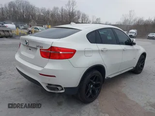 2012 BMW X6 50i z VIN 5UXFG8C53CL590479, wystawiony jako IAAI lot #42021810 z przebiegiem 92 420 mil mil oraz . Historia ofert i sprzedaży dostępna na DreamBid. Obrazek 4.