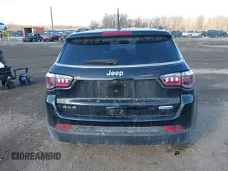 2023 Jeep Compass Latitude with VIN 3C4NJDBN3PT502551, listed as a IAAI auction lot 41327828 with 17,818 mi miles and . Bid and sale history available at DreamBid. Image 17.