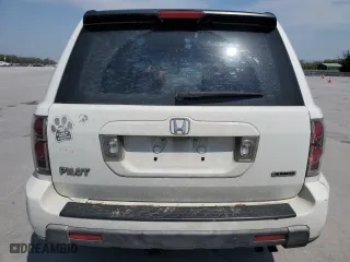 2006 Honda Pilot LX with VIN 5FNYF18126B001343, listed as a Copart auction lot 52601745 with 206,518 mi miles and Salvage Title. Bid and sale history available at carsss.com. Image 6.