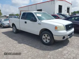 2008 Ford F-150 XLT with VIN 1FTPX14V28KD60554, listed as a IAAI auction lot 42709988 with 284,363 mi miles and . Bid and sale history available at DreamBid. Image 1.