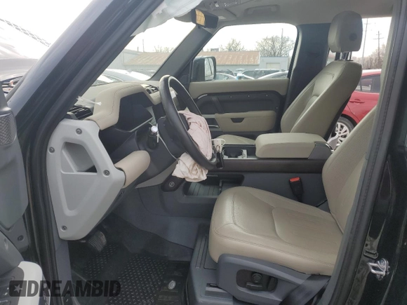 2022 Land Rover Defender SE with VIN SALEP7RU6N2106733, listed as a Copart auction lot 43371445 with 41,667 mi miles and Salvage title. Bid and sale history available at DreamBid. Image 7.
